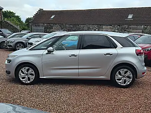 Used 2014 Citroen C4 Picasso Airdream Exclusive+ Silver - Interior and Exterior details 14
