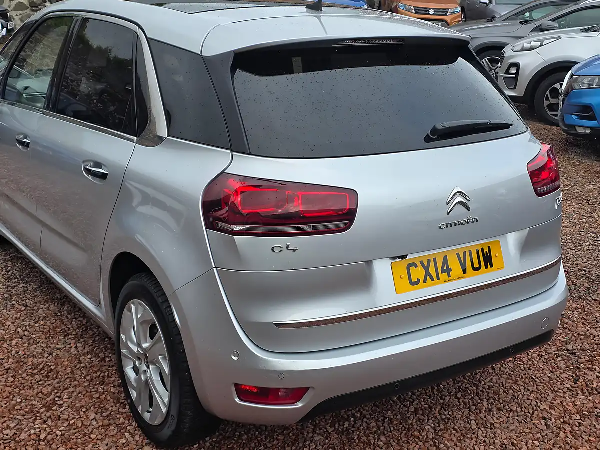 Used 2014 Citroen C4 Picasso Airdream Exclusive+ Silver - Interior and Exterior details 16