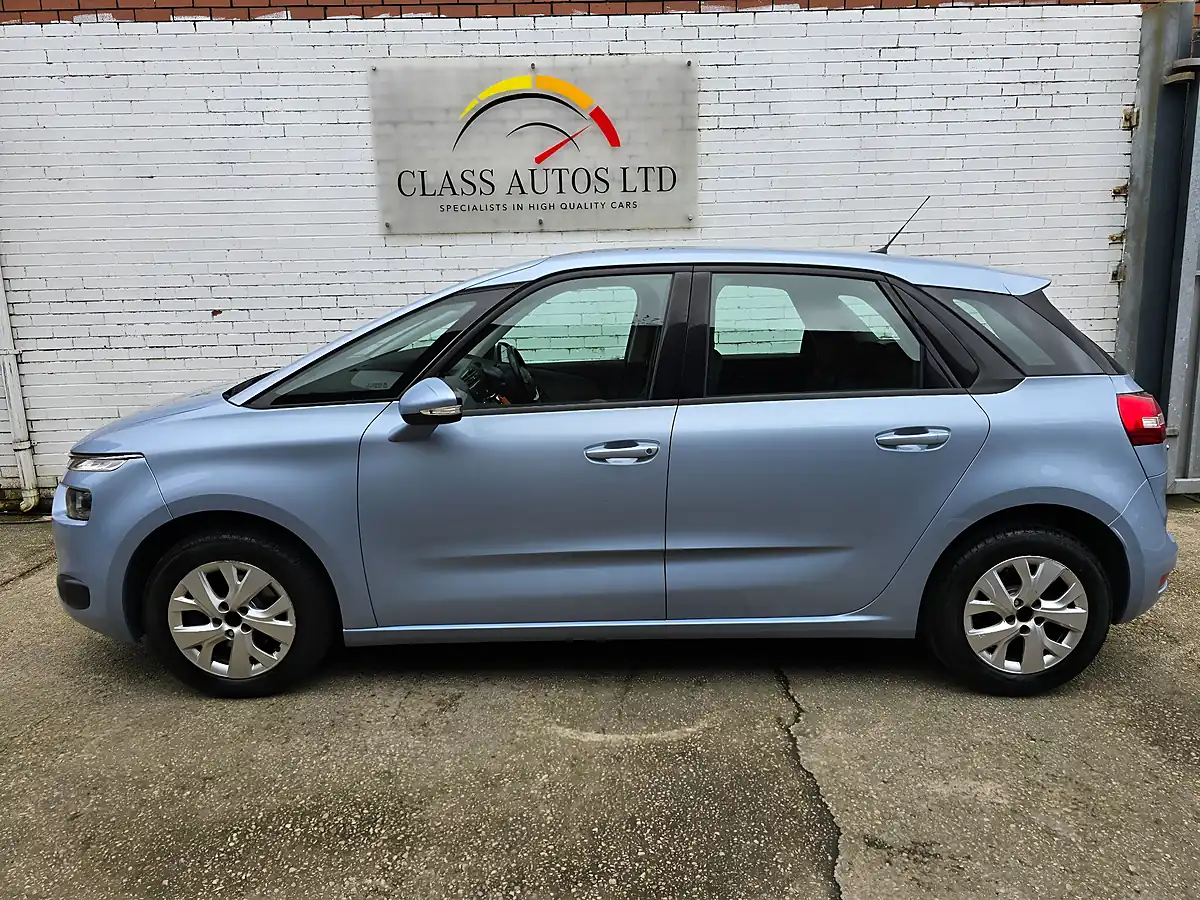 Used 2014 Citroen C4 Picasso Airdream Vtr+ Blue - Interior and Exterior details 8