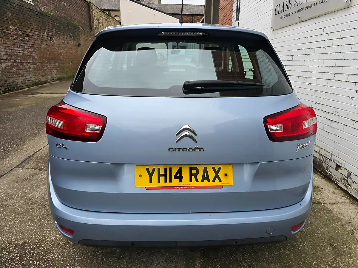 Used 2014 Citroen C4 Picasso Airdream Vtr+ Blue - Interior and Exterior details 9