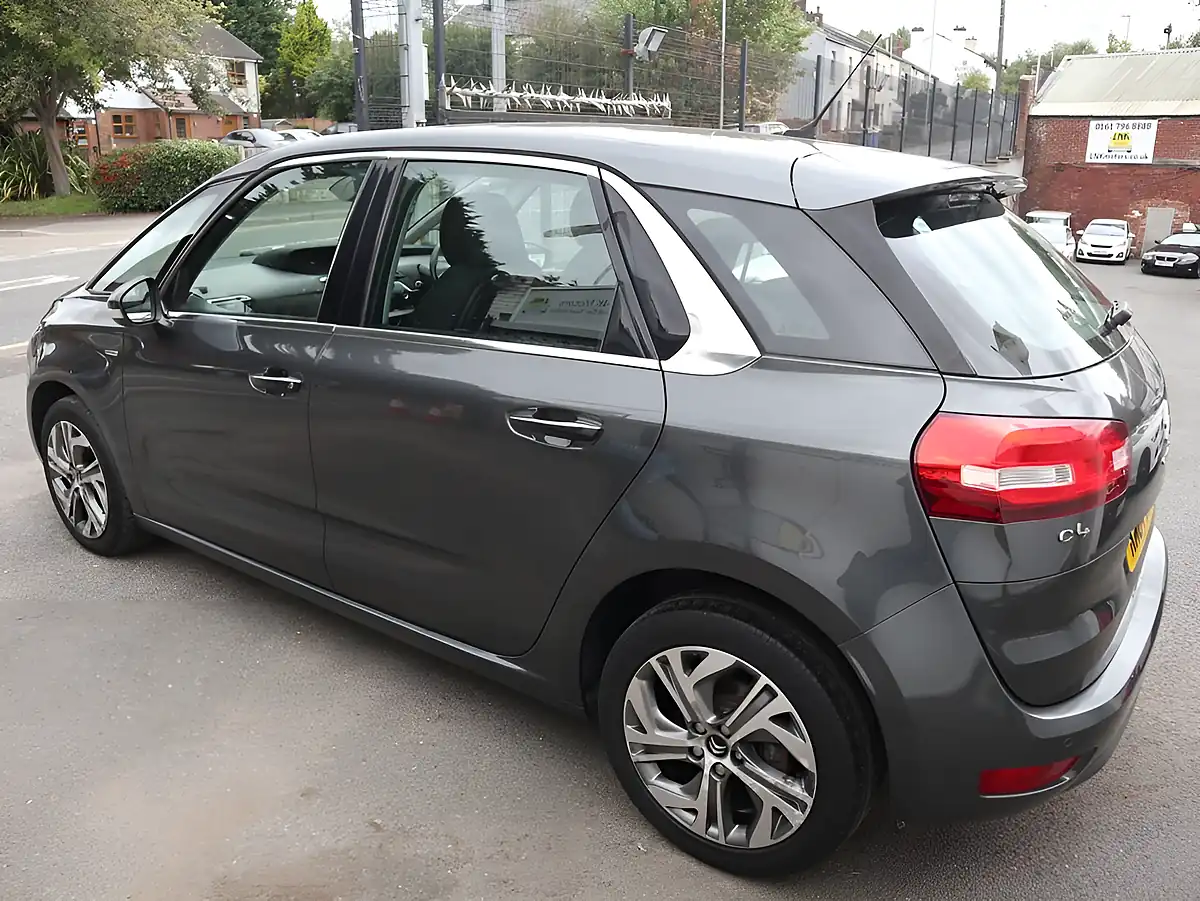 Used 2014 Citroen C4 Picasso Exclusive Grey - Interior and Exterior details 11