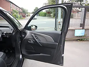 Used 2014 Citroen C4 Picasso Exclusive Grey - Interior and Exterior details 17