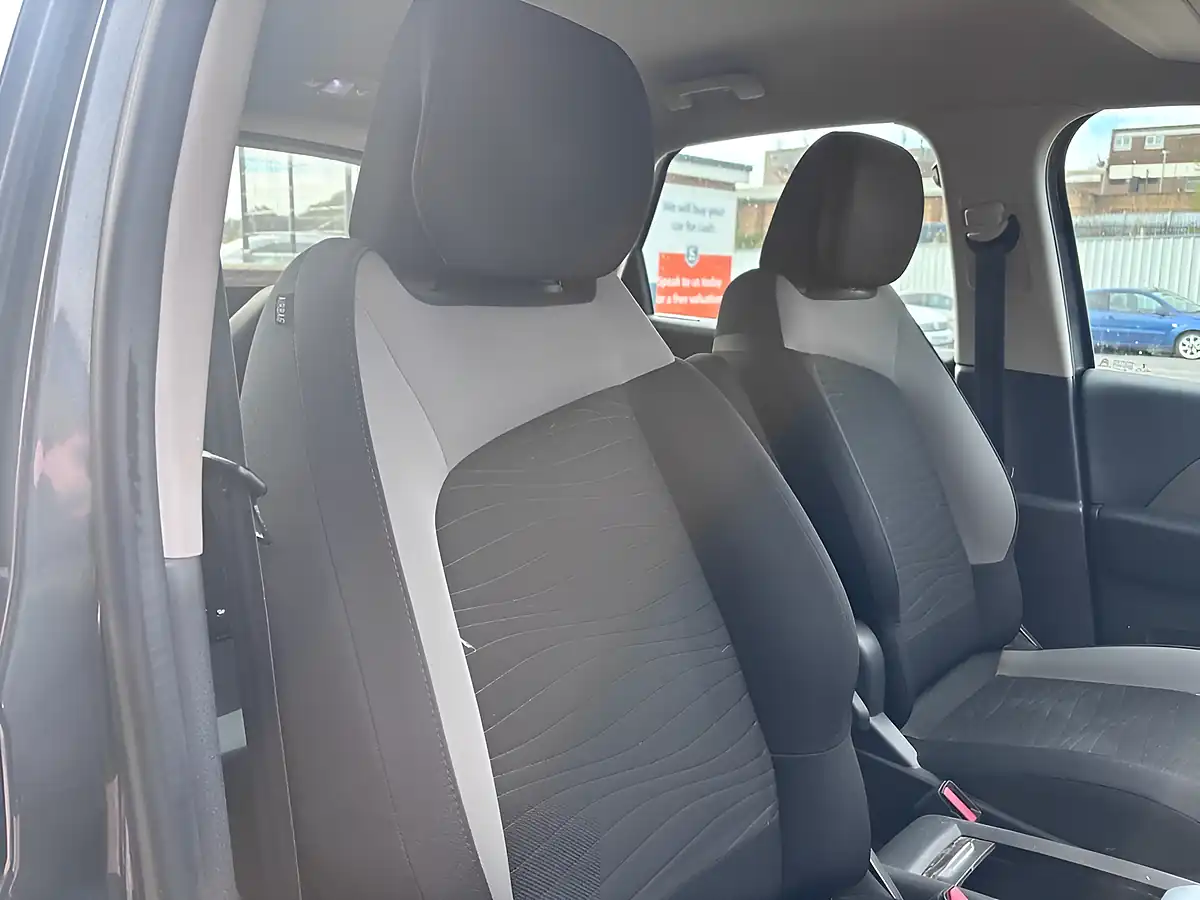 Used 2014 Citroen C4 Picasso Exclusive Grey - Interior and Exterior details 2