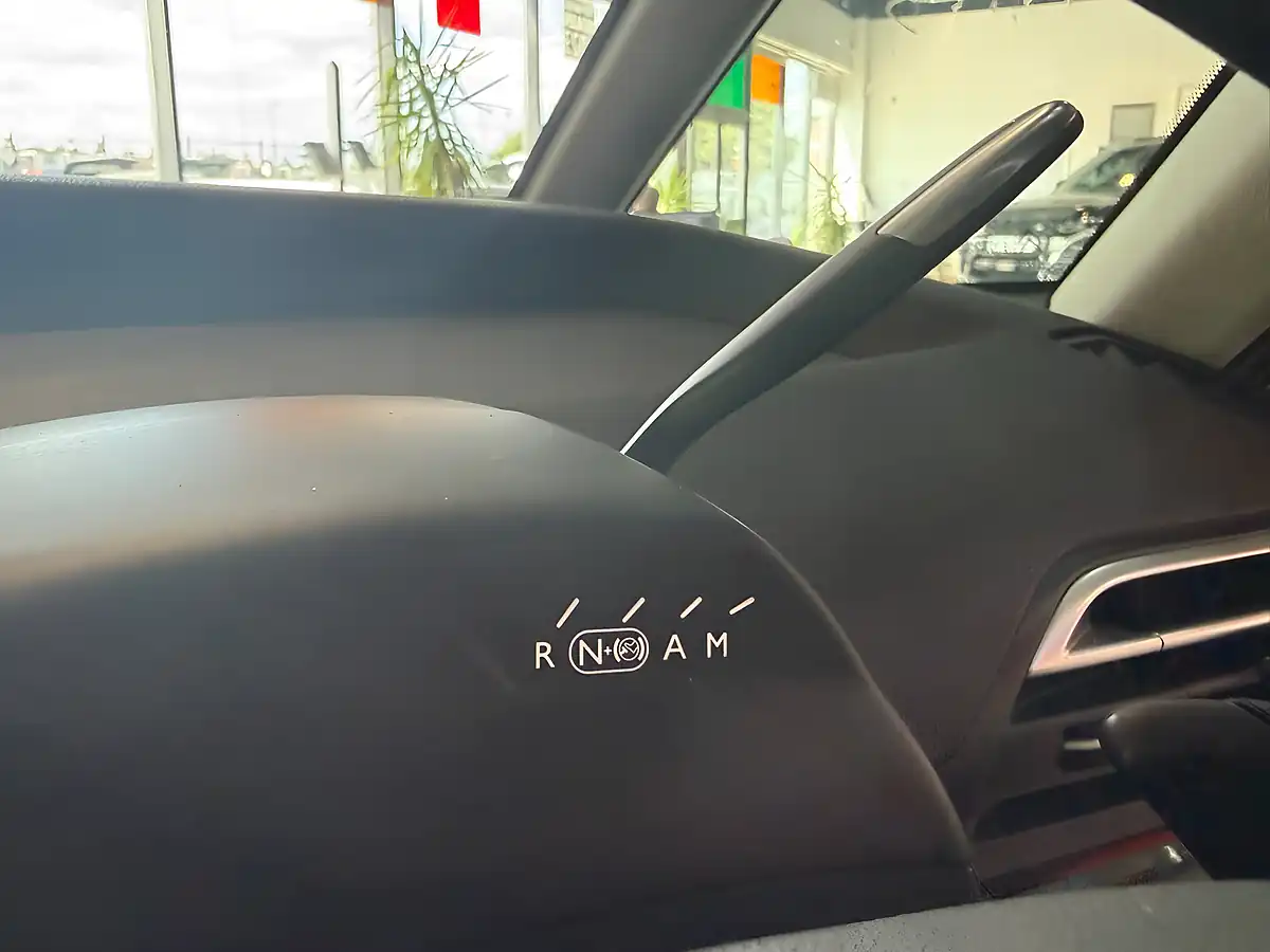 Used 2014 Citroen C4 Picasso Exclusive (mb) Silver - Interior and Exterior details 15
