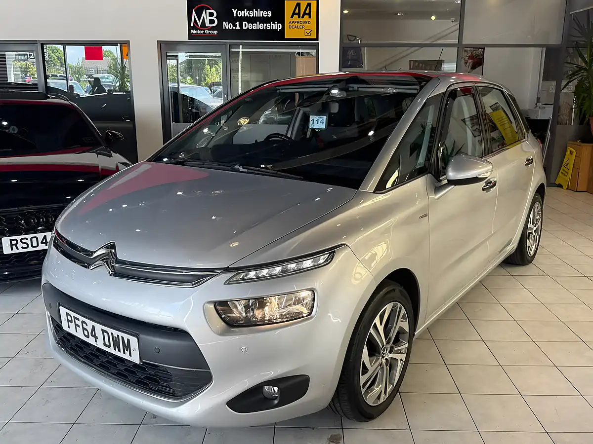 Used 2014 Citroen C4 Picasso Exclusive (mb) Silver - Interior and Exterior details 4