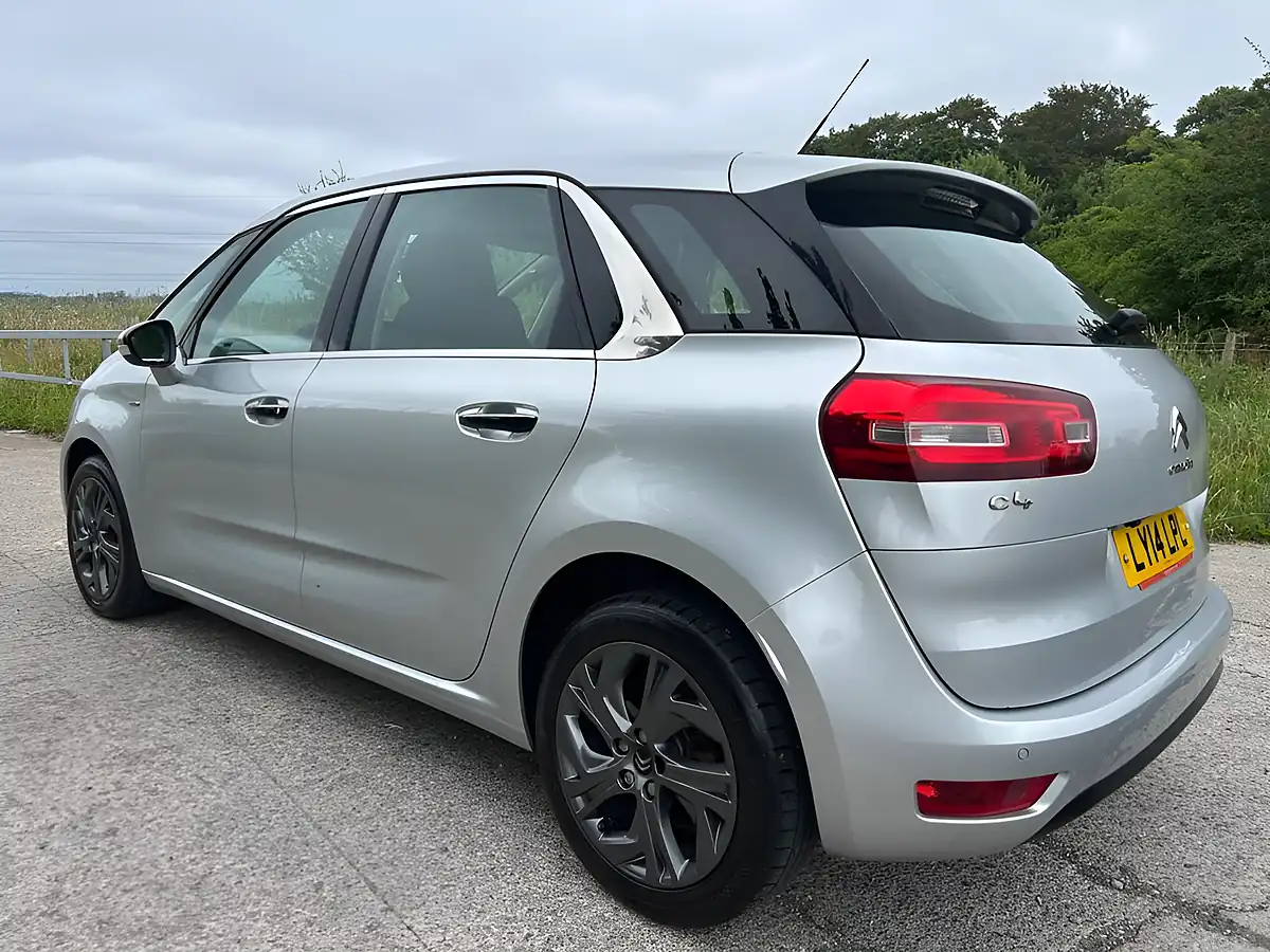 Used 2014 Citroen C4 Picasso Exclusive Silver - Interior and Exterior details 10