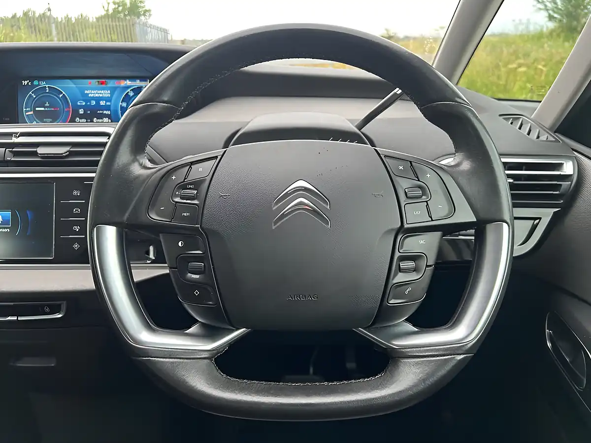 Used 2014 Citroen C4 Picasso Exclusive Silver - Interior and Exterior details 11