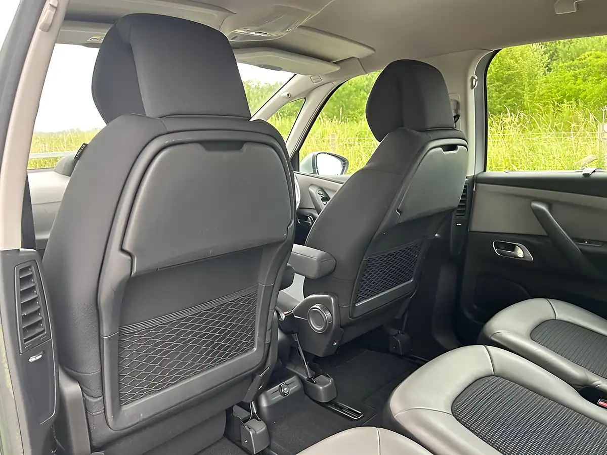 Used 2014 Citroen C4 Picasso Exclusive Silver - Interior and Exterior details 18