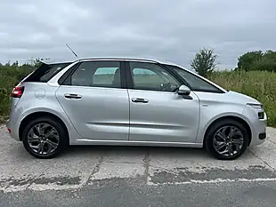 Used 2014 Citroen C4 Picasso Exclusive Silver - Interior and Exterior details 2