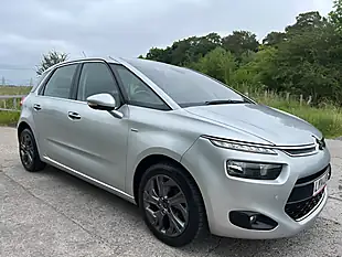 Used 2014 Citroen C4 Picasso Exclusive Silver - Interior and Exterior details 9