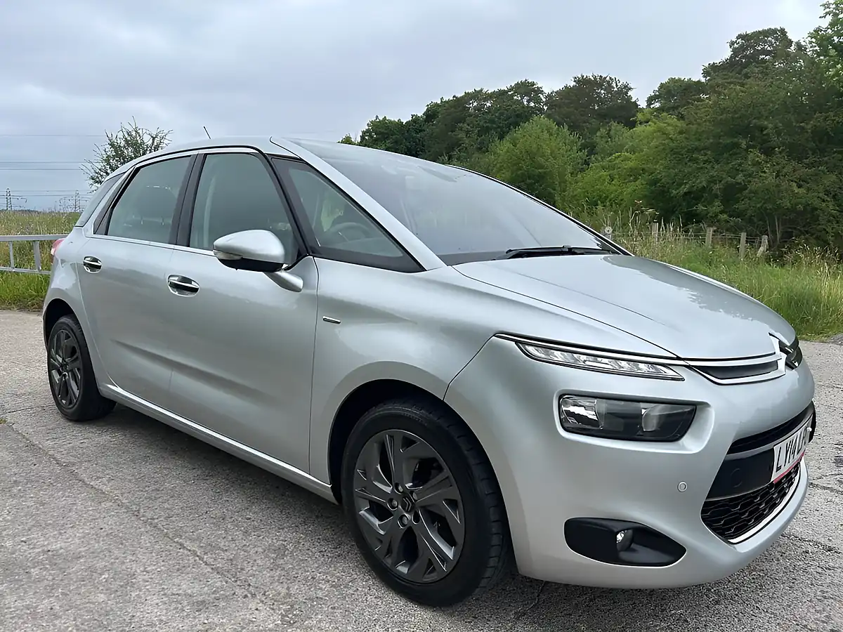 Used 2014 Citroen C4 Picasso Exclusive Silver - Interior and Exterior details 9