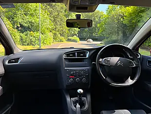 Used 2014 Citroen C4 Vtr+ Red - Interior and Exterior details 10