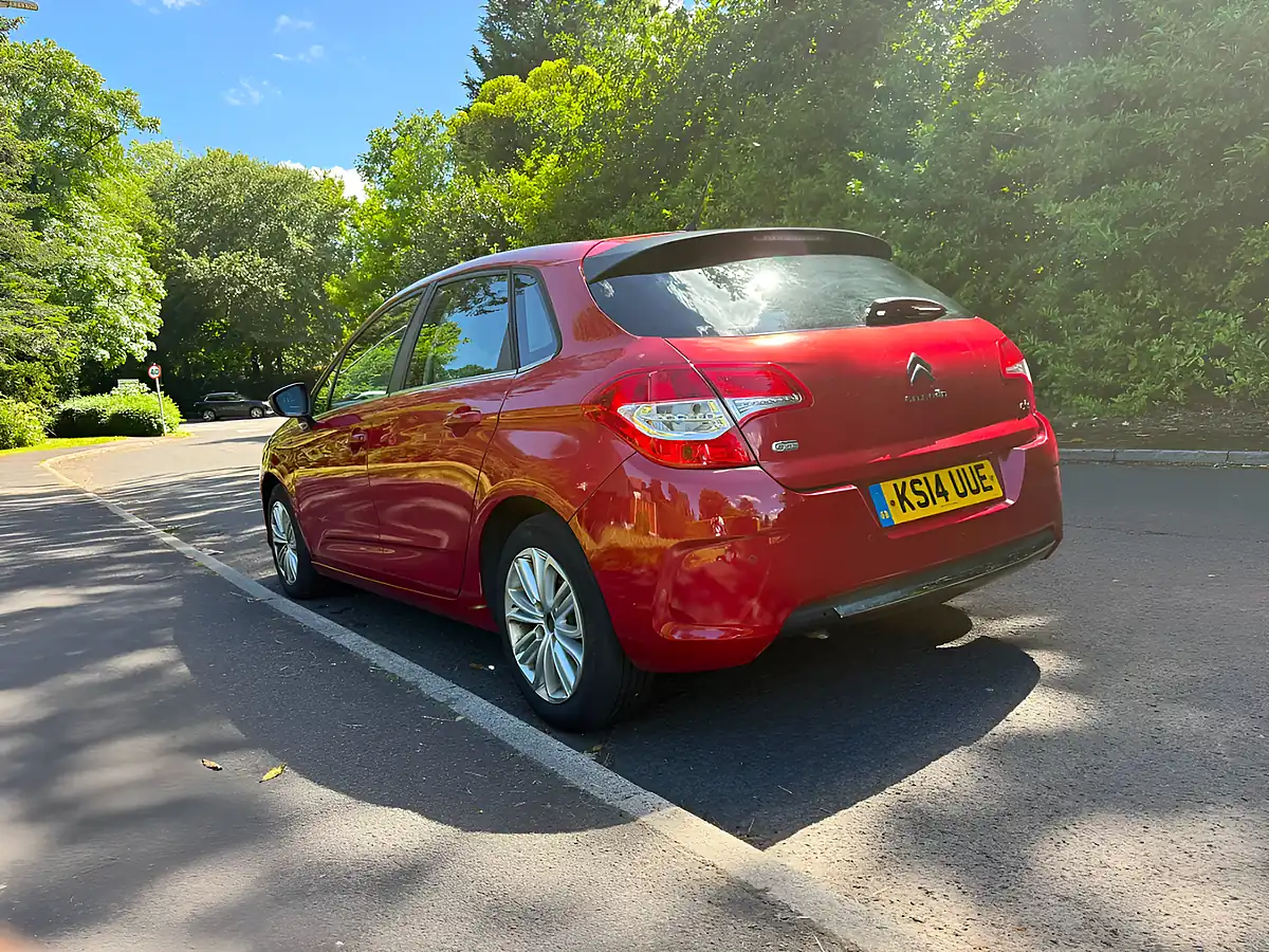 Used 2014 Citroen C4 Vtr+ Red - Interior and Exterior details 5