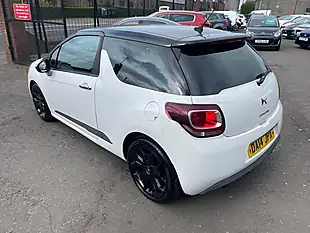 Used 2014 Citroen DS3 Airdream Dsport Plus White - Interior and Exterior details 6