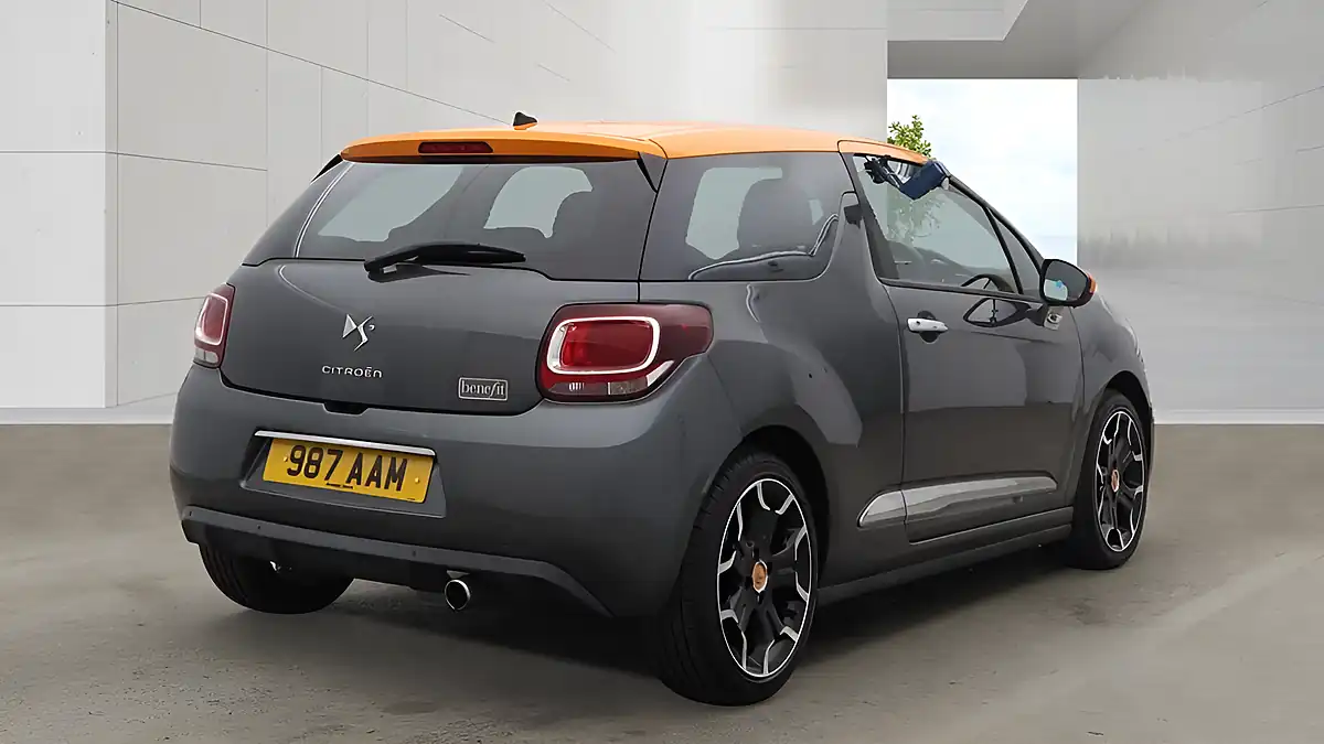 Used 2014 Citroen DS3 Dstyle By Benefit Grey - Interior and Exterior details 10