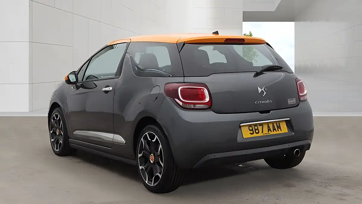 Used 2014 Citroen DS3 Dstyle By Benefit Grey - Interior and Exterior details 9