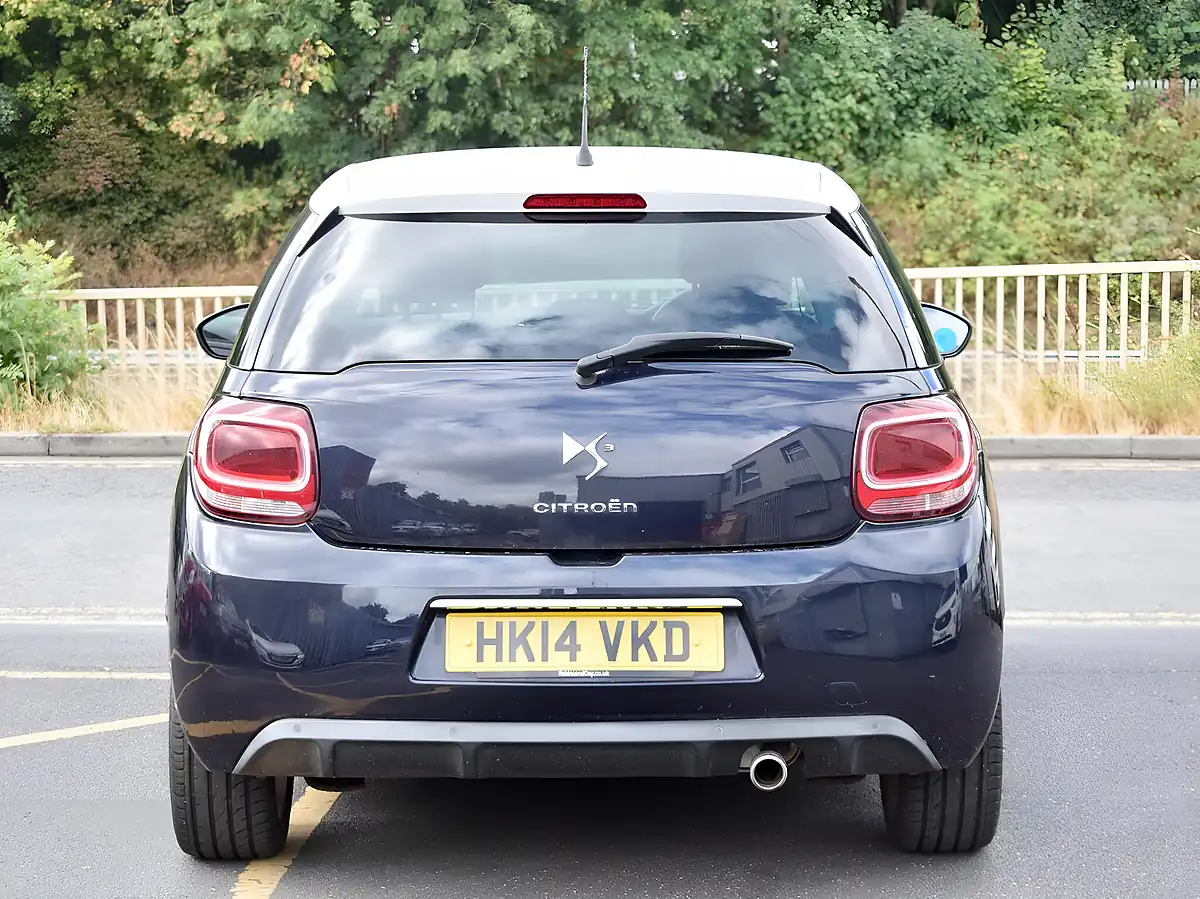 Used 2014 Citroen DS3 Dstyle Plus Blue - Interior and Exterior details 6