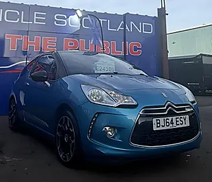 Used 2014 Citroen DS3 Dstyle Plus Blue - Interior and Exterior details 5