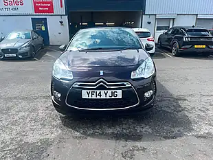 Used 2014 Citroen DS3 Dstyle Plus Purple - Interior and Exterior details 2