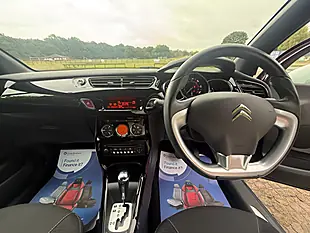 Used 2014 Citroen DS3 Dstyle Plus Purple - Interior and Exterior details 11