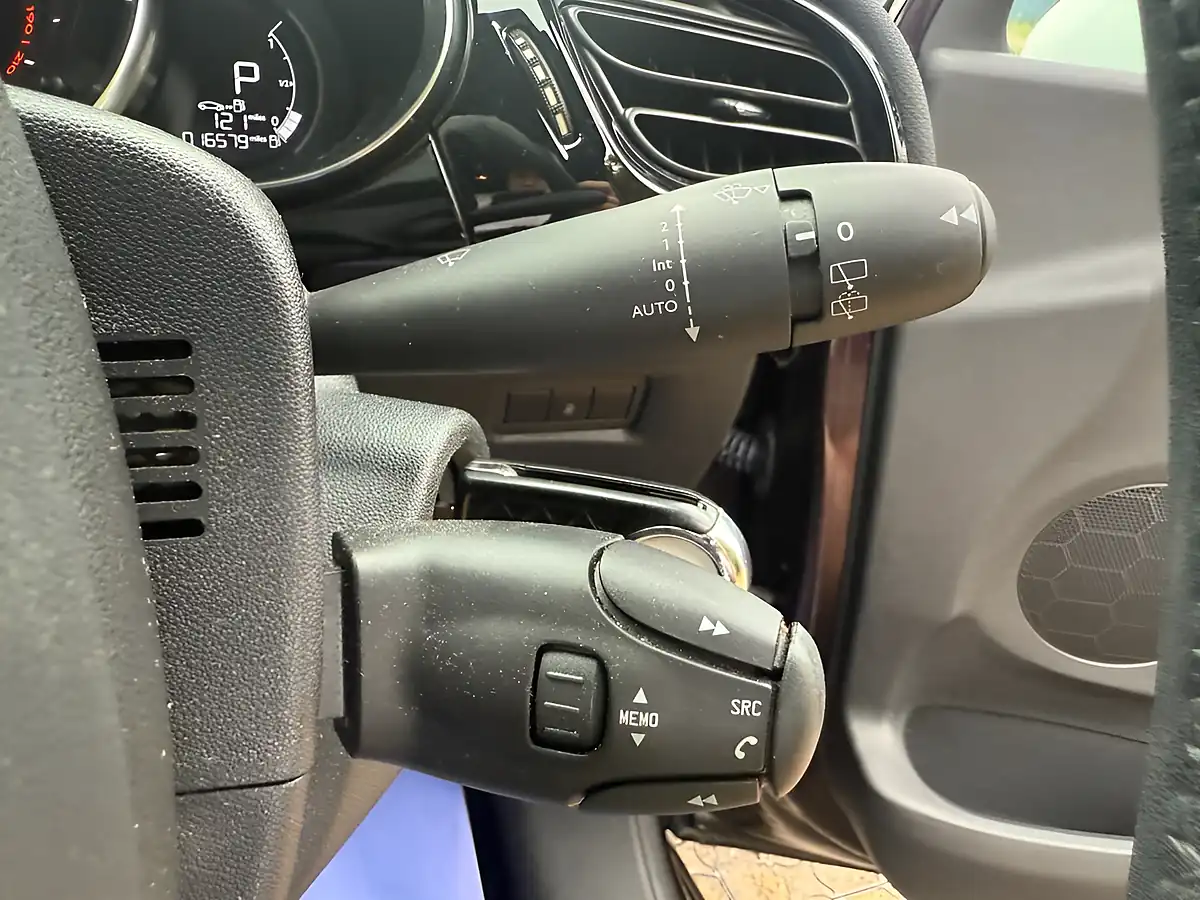Used 2014 Citroen DS3 Dstyle Plus Purple - Interior and Exterior details 16