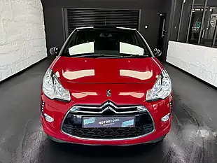 Used 2014 Citroen DS3 Dstyle Plus Red - Interior and Exterior details 12