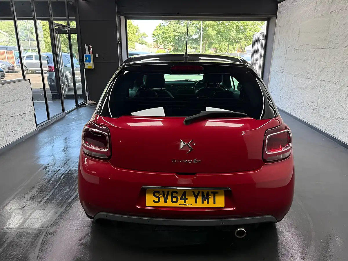 Used 2014 Citroen DS3 Dstyle Plus Red - Interior and Exterior details 16