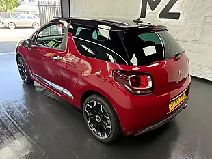 Used 2014 Citroen DS3 Dstyle Plus Red - Interior and Exterior details 8