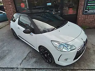 Used 2014 Citroen DS3 Dstyle Plus White - Interior and Exterior details 11