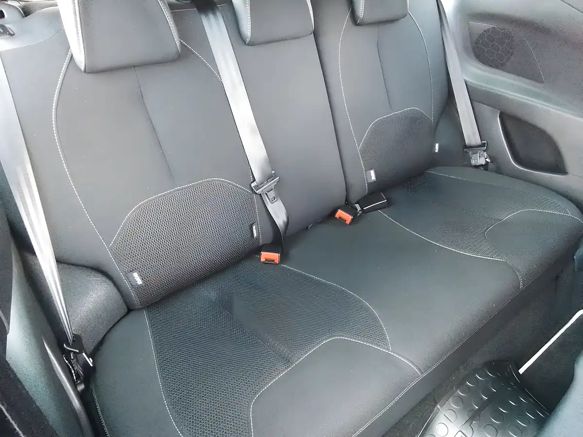 Used 2014 Citroen DS3 Dstyle Plus White - Interior and Exterior details 19