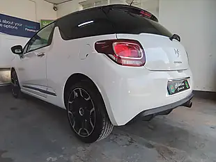 Used 2014 Citroen DS3 Dstyle Plus White - Interior and Exterior details 8