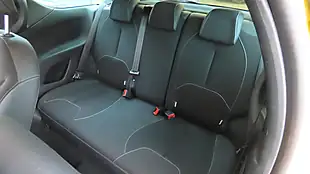 Used 2014 Citroen DS3 Dstyle Plus Yellow - Interior and Exterior details 10