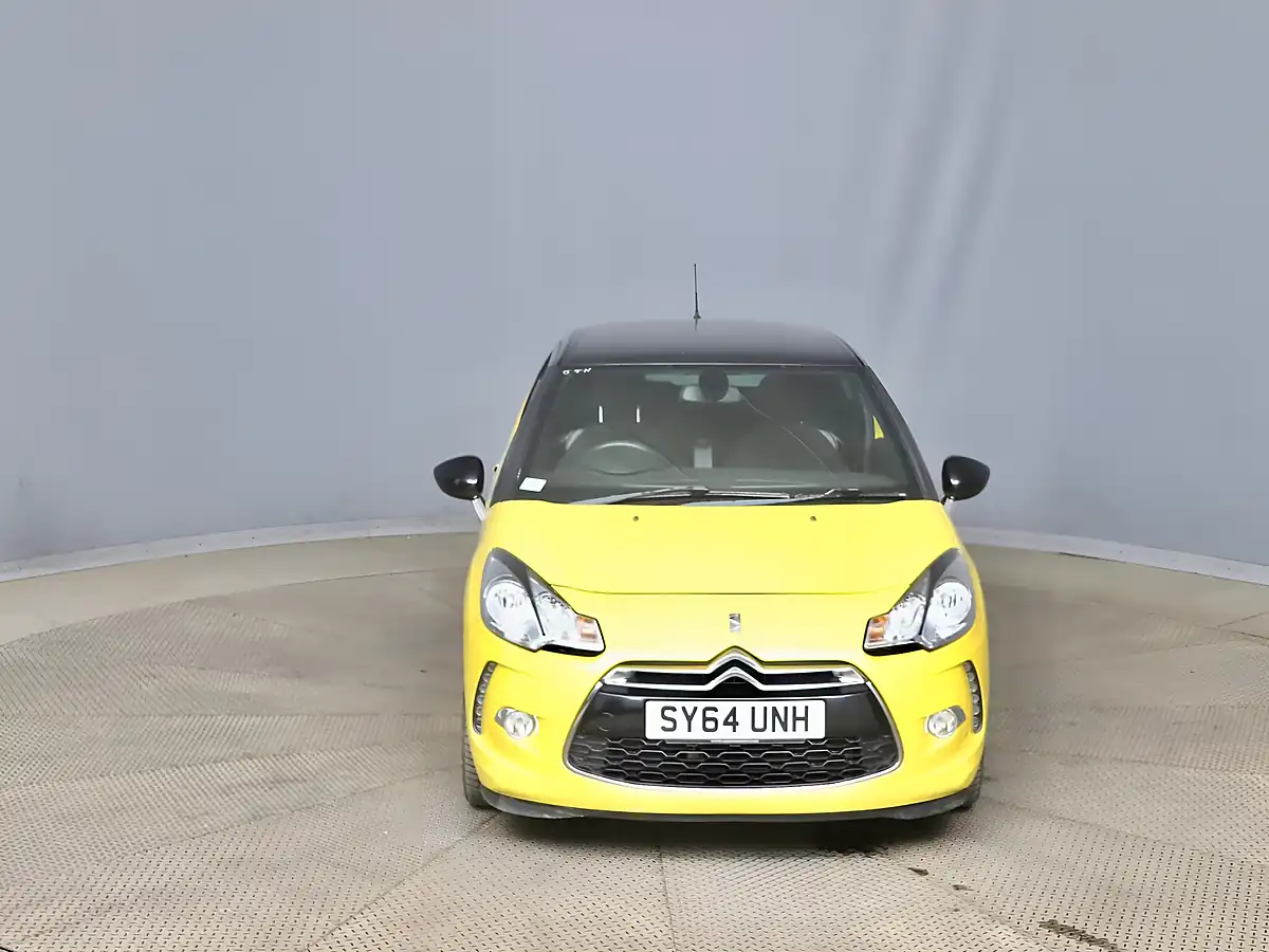 Used 2014 Citroen DS3 Dstyle Plus Yellow - Interior and Exterior details 2
