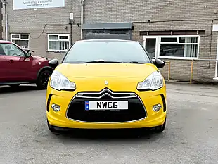 Used 2014 Citroen DS3 Dstyle Yellow - Interior and Exterior details 3