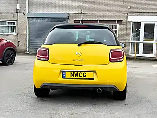Used 2014 Citroen DS3 Dstyle Yellow - Interior and Exterior details 9