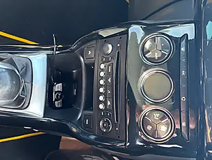Used 2014 Citroen DS3 Yellow - Interior and Exterior details 11