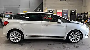 Used 2014 Citroen DS5 Airdream Dsport White - Interior and Exterior details 8