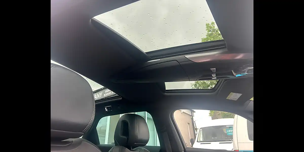 Used 2014 Citroen DS5 Dstyle Grey - Interior and Exterior details 11