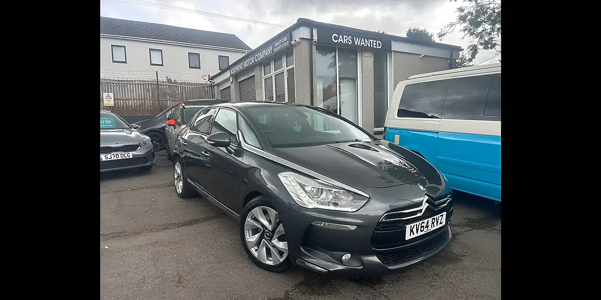 Used 2014 Citroen DS5 Dstyle Grey - Interior and Exterior details 2