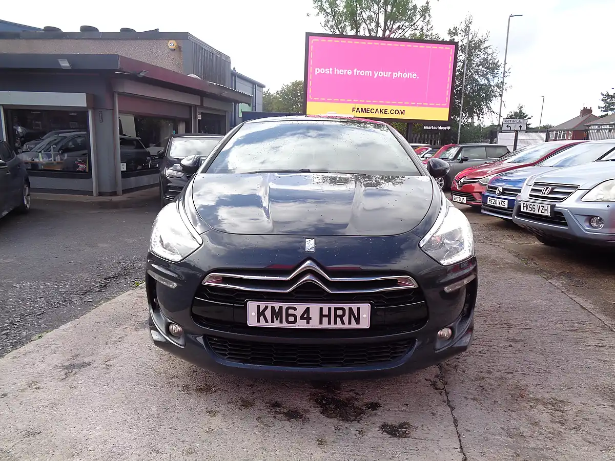 Used 2014 Citroen DS5 Dstyle Grey - Interior and Exterior details 4
