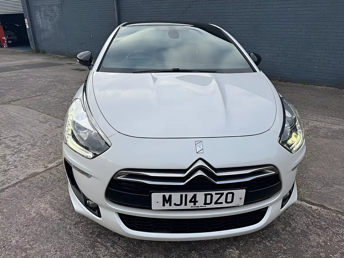 Used 2014 Citroen DS5 Dstyle White - Interior and Exterior details 2