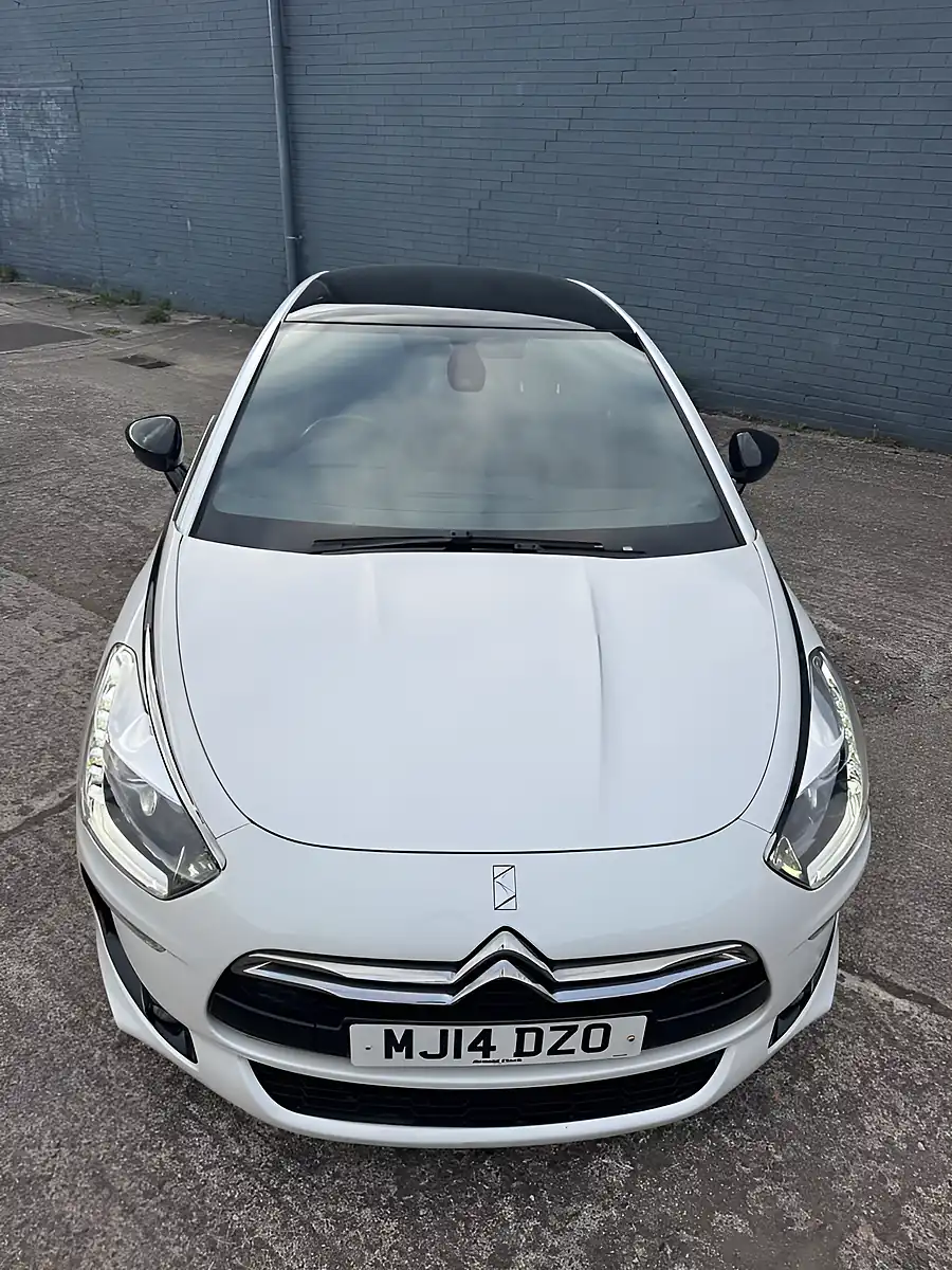Used 2014 Citroen DS5 Dstyle White - Interior and Exterior details 6
