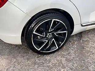 Used 2014 Citroen DS5 Dstyle White - Interior and Exterior details 8