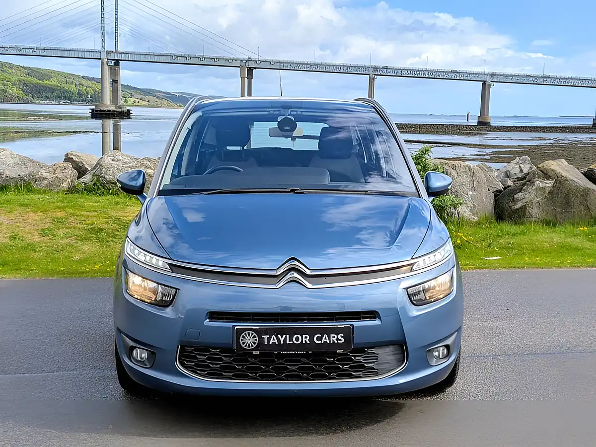 Used 2014 Citroen Grand C4 Picasso Airdream Exclusive Blue - Interior and Exterior details 2