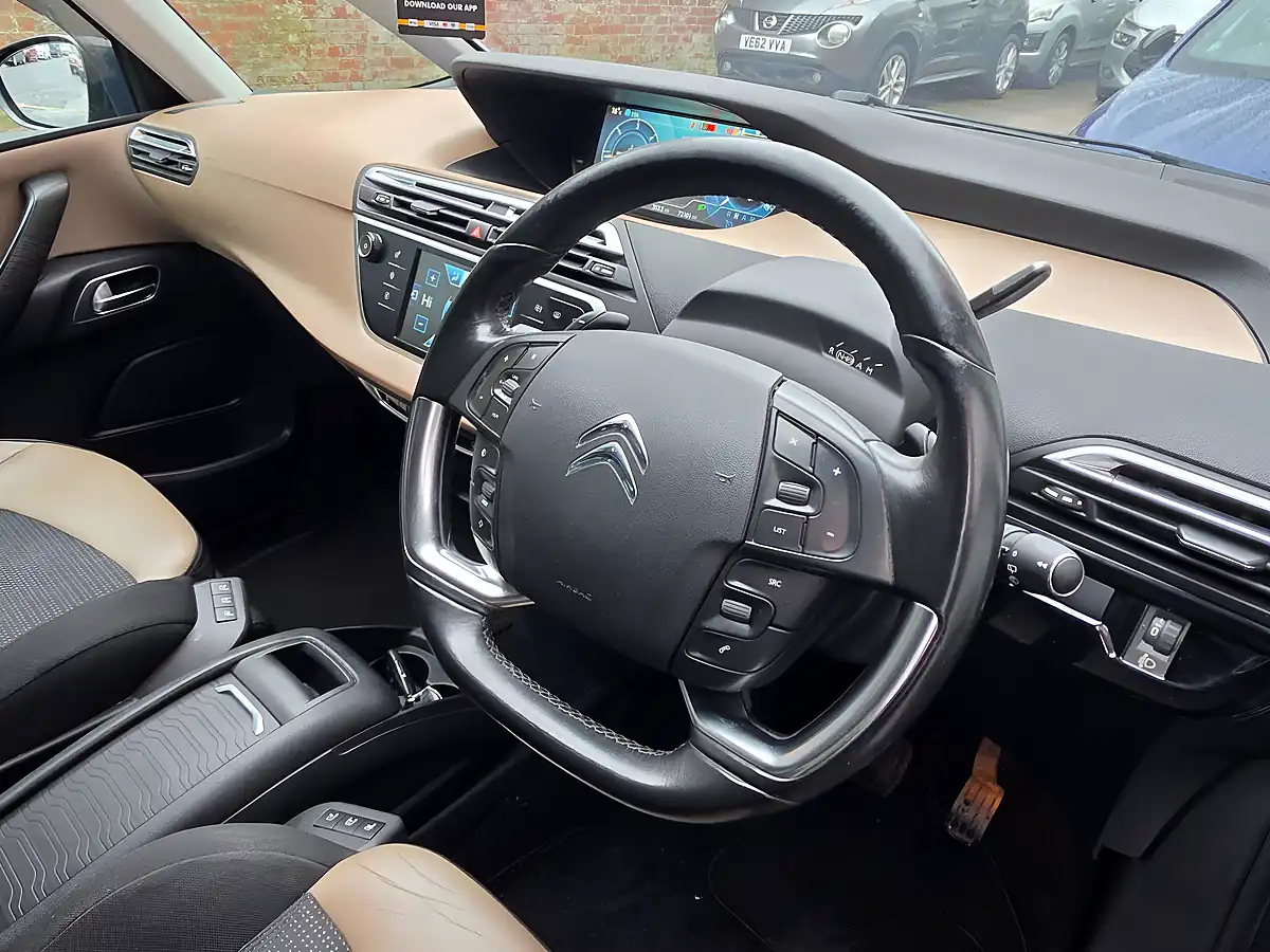 Used 2014 Citroen Grand C4 Picasso Airdream Exclusive Etg6 Grey - Interior and Exterior details 12