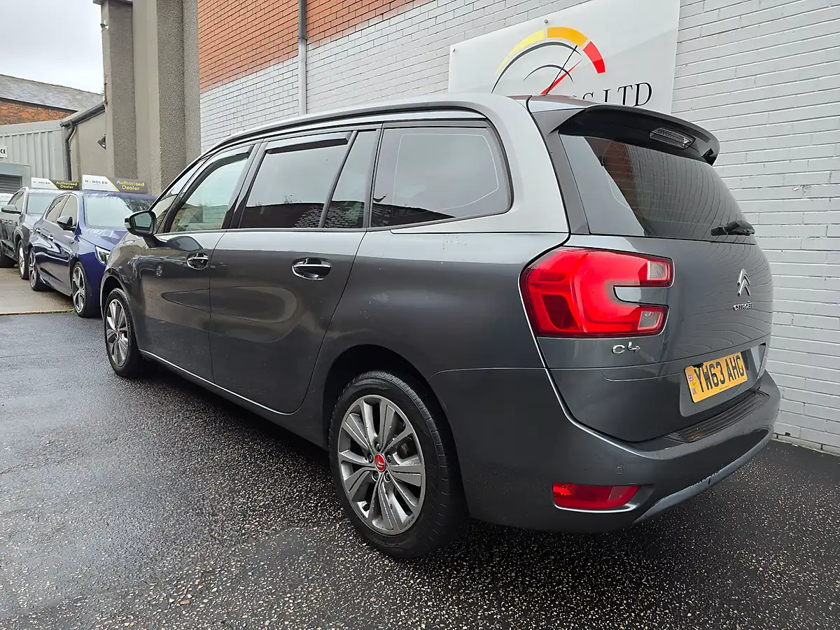 Used 2014 Citroen Grand C4 Picasso Airdream Exclusive Etg6 Grey - Interior and Exterior details 4
