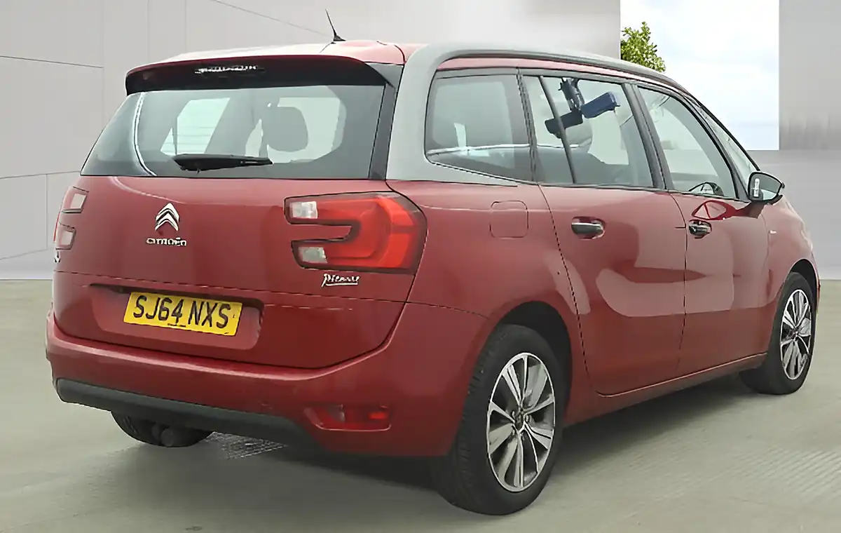Used 2014 Citroen Grand C4 Picasso Airdream Exclusive Red - Interior and Exterior details 3
