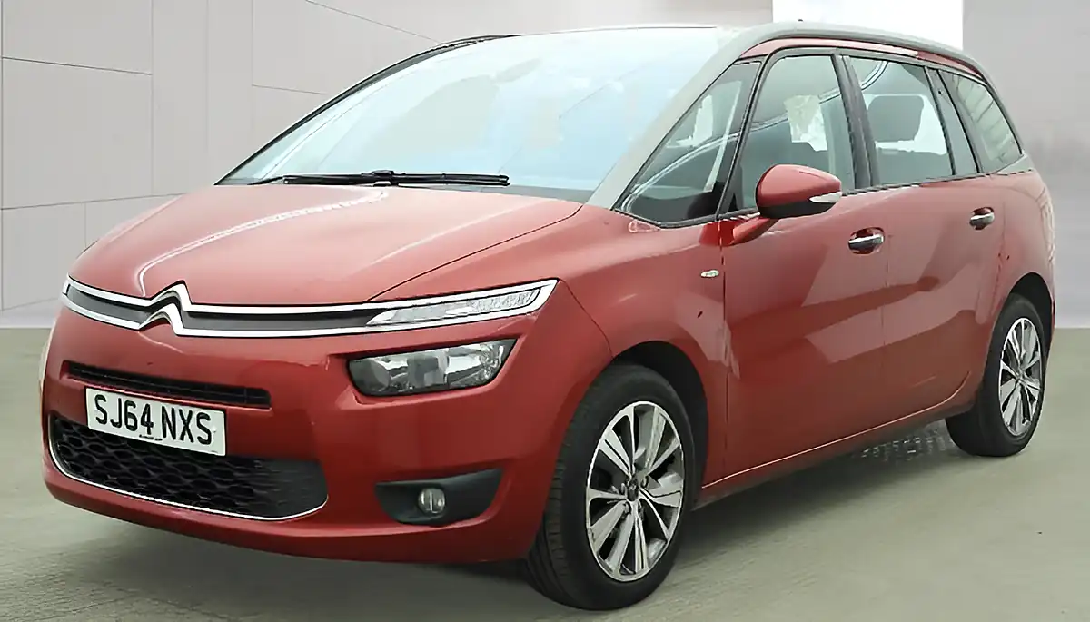 Used 2014 Citroen Grand C4 Picasso Airdream Exclusive Red - Interior and Exterior details 4