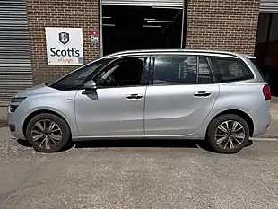 Used 2014 Citroen Grand C4 Picasso Airdream Exclusive Silver - Interior and Exterior details 5