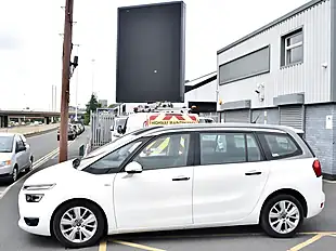 Used 2014 Citroen Grand C4 Picasso Airdream Exclusive White - Interior and Exterior details 4
